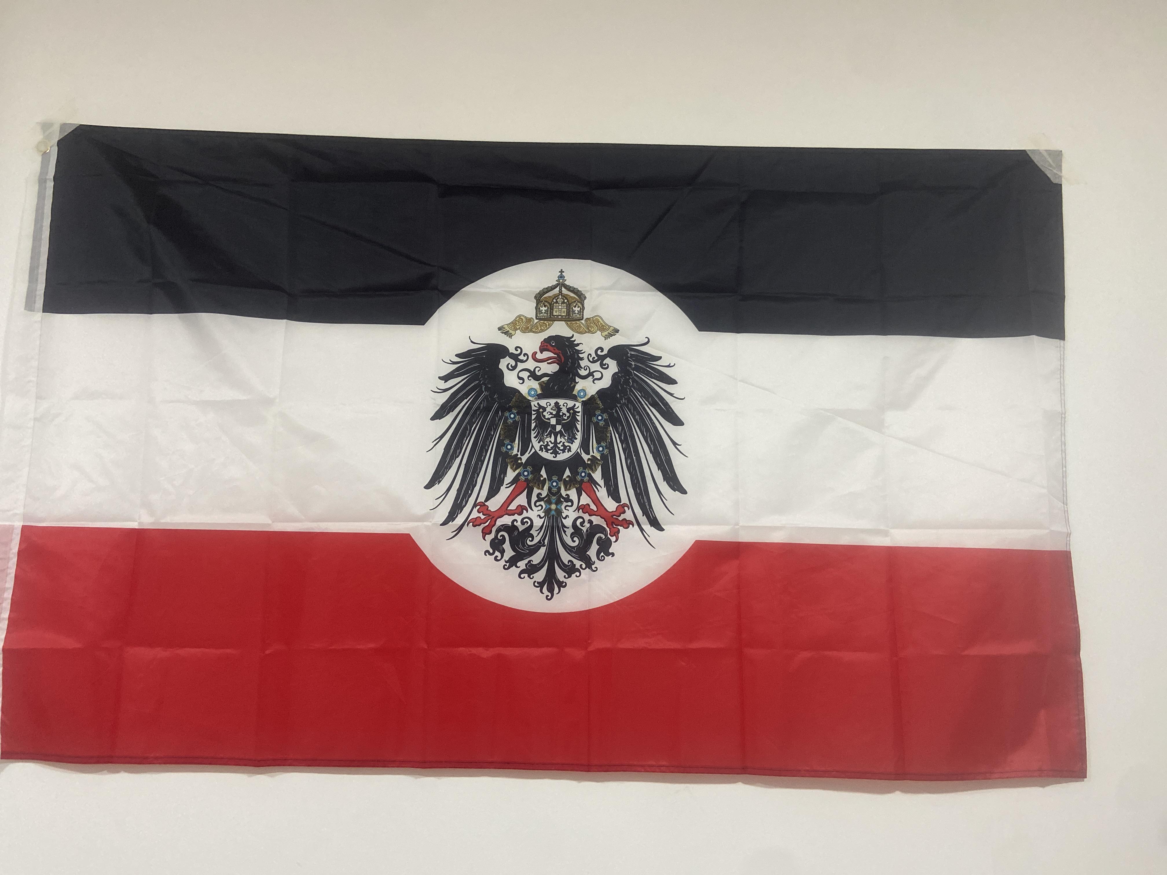 これ、何の旗？ ドイツ帝国のだってのはわかるんだけど、正確なやつが