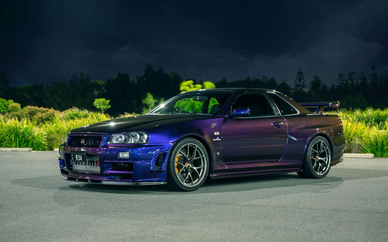 ミッドナイトパープル R34 GT-R V-SPEC II : r/carporn