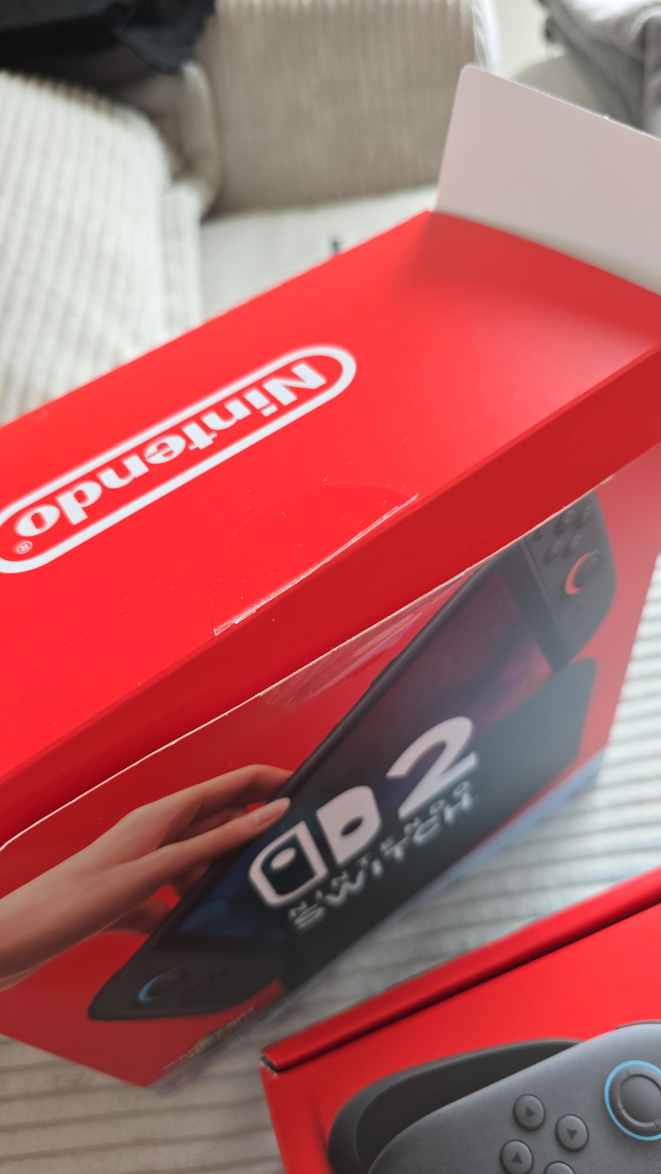 Switch 2が「開封済み」で届いた。心配した方がいいかな？ : r/Switch