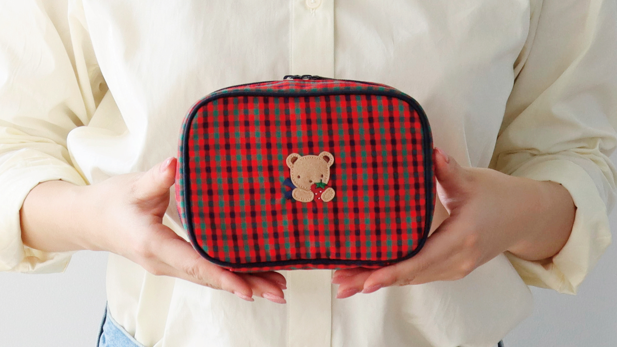 兵庫県西脇市のふるさと納税返礼品にファミリアチェックのアイテムが