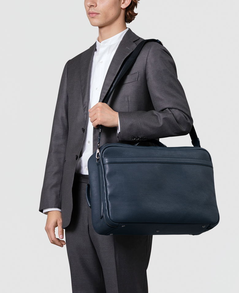 防水レザーシリーズに バックパック＆ 3wayバッグが登場 – 土屋鞄製造所