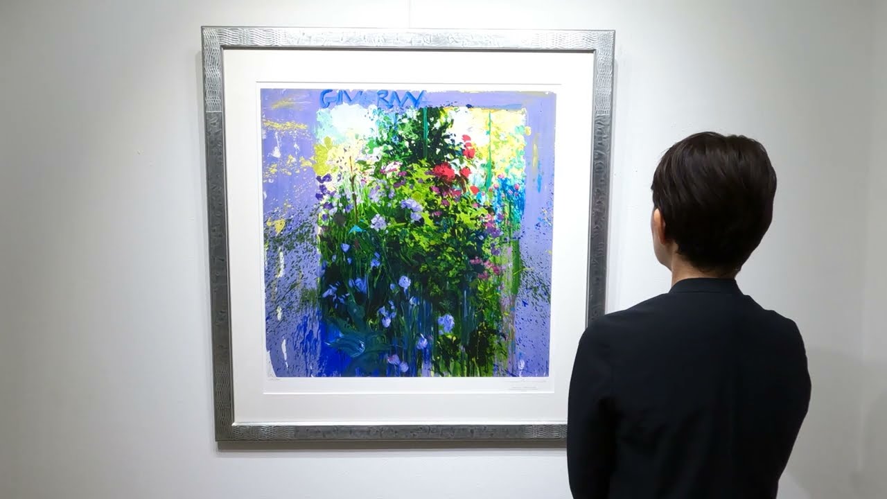 ホアキン・トレンツ・リャドがシルクスクリーンの版画で制作した花の