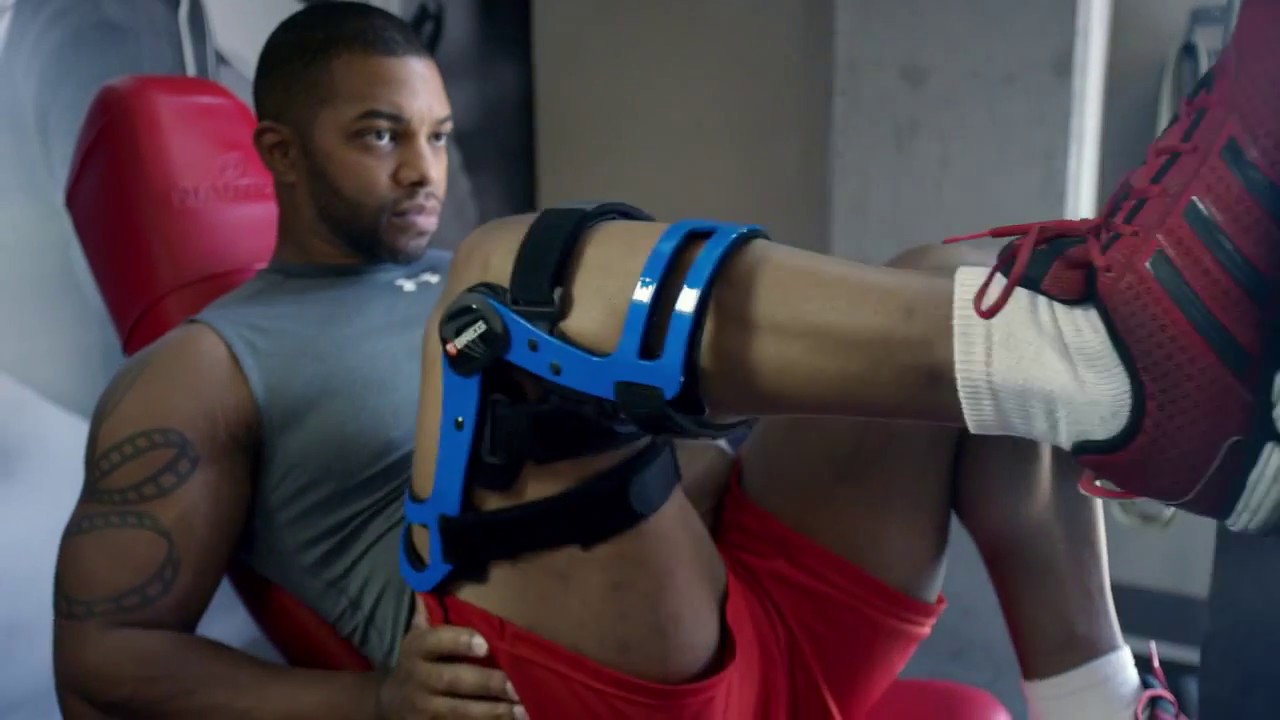 BREG社製 AXIOM D ELITE (アクシオン エリート)左膝用 【公式通販】