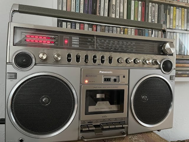 Panasonic RX 5500 LS Happy New Year! - YouTube