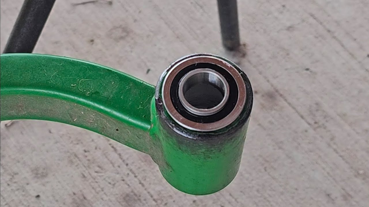 John Deere Zero Turn Caster/Spindle Bearing Replacement Z355E