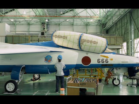Kawasaki Heavy Industries: T-4 Blue Impulse Maintenance Work