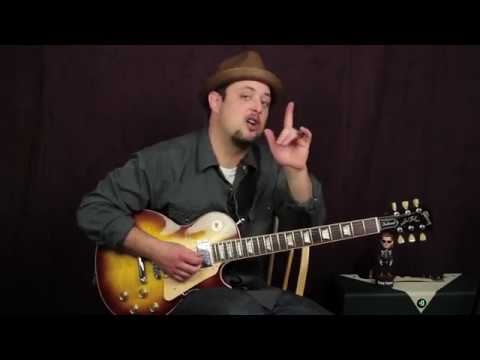 Key of D Blues Guitar Riff Lesson - YouTube