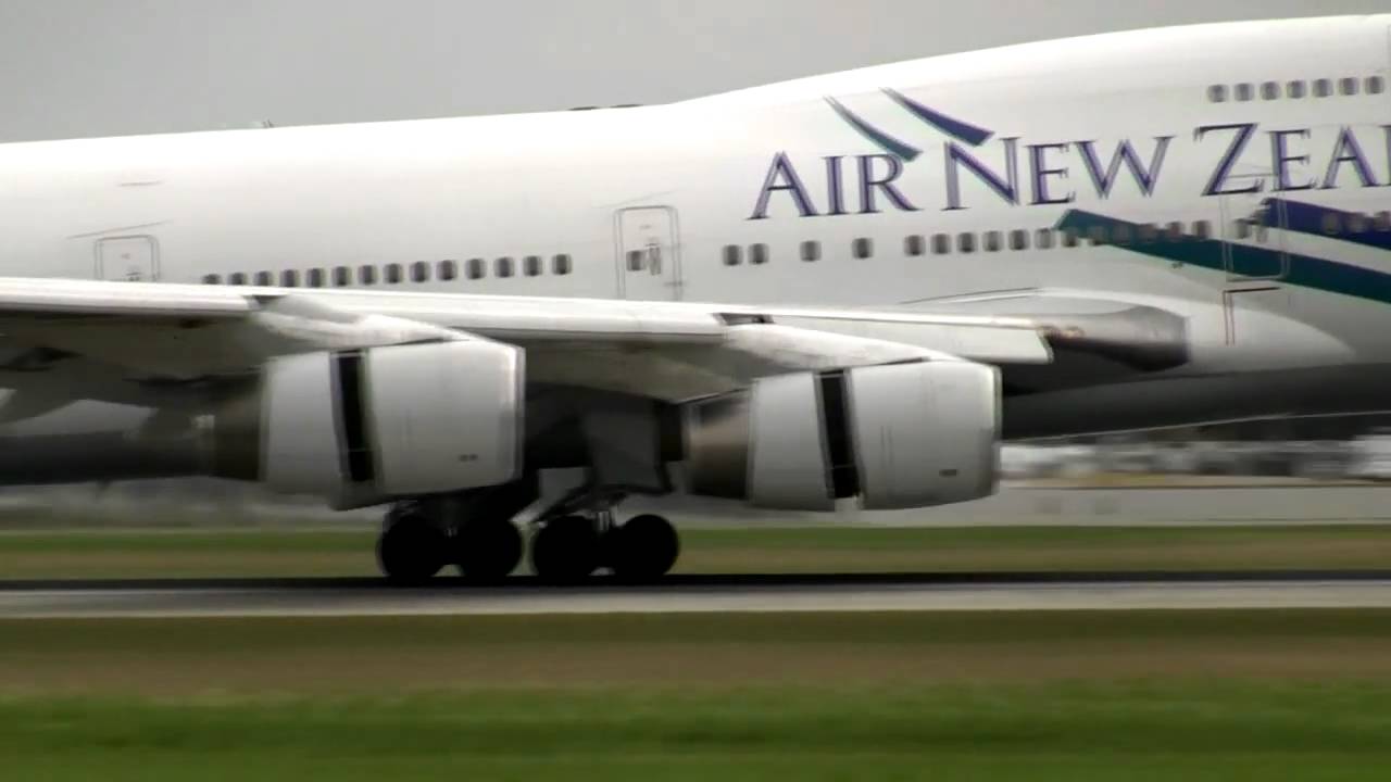 KLM MD-11, Air New Zealand 747, Cathay Pacific 747 arrivals at YVR