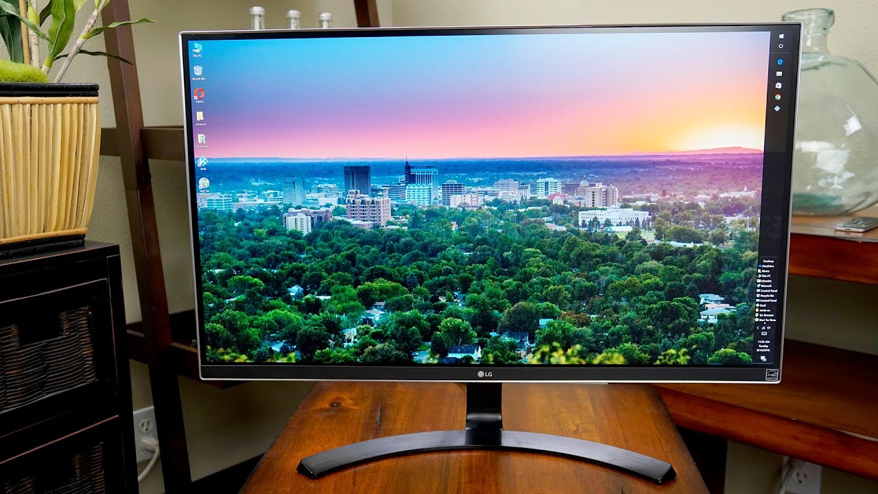 LG 27UD68-P 27 Inch 4k 60p Monitor Review - YouTube