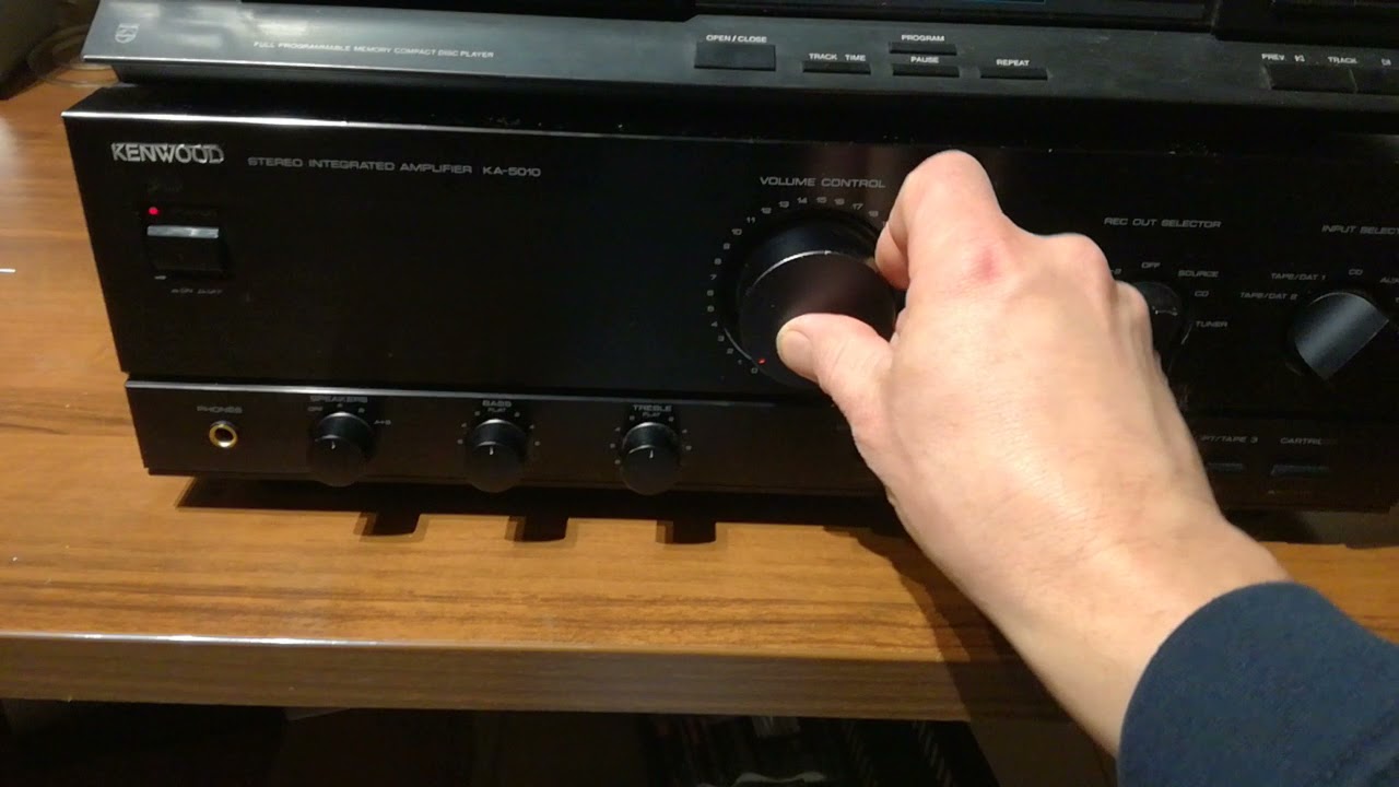 Kenwood KA-5010 - YouTube
