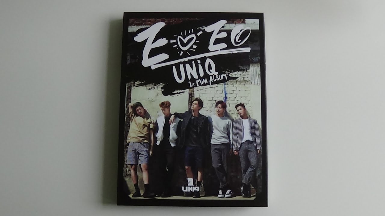 Unboxing UNIQ 유니크 1st Mini Album EOEO - YouTube