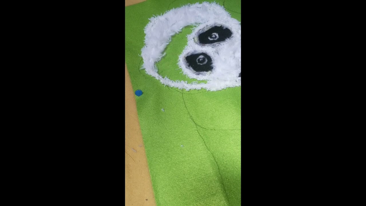 羊毛フェルト手芸 - YouTube