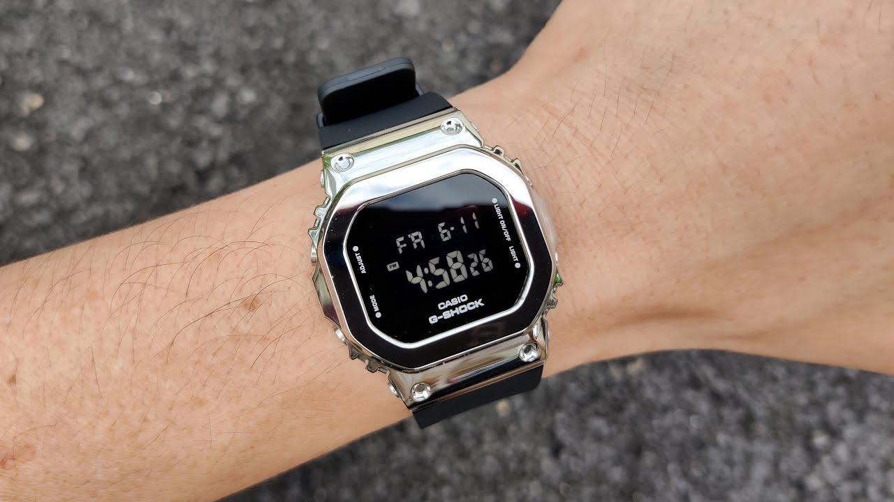 GM-S5600-1DR Unboxing. Great Metal G-Shock for Small Wrist. - YouTube