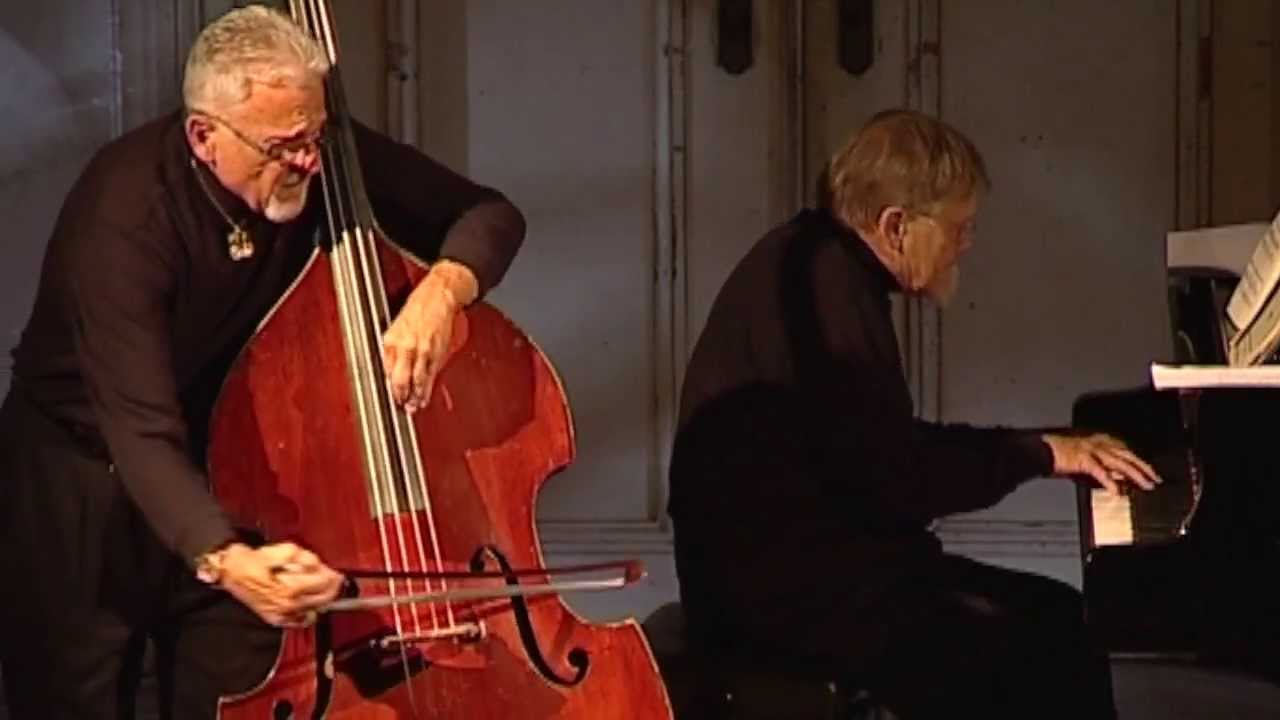 Sonata Op.36 (Grieg) | Gary Karr & Harmon Lewis | (HD) - YouTube