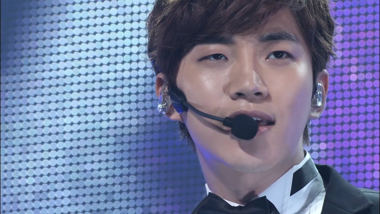 Junho (from 2PM) Intro + I'm in Love -Japanese ver.- + Move On