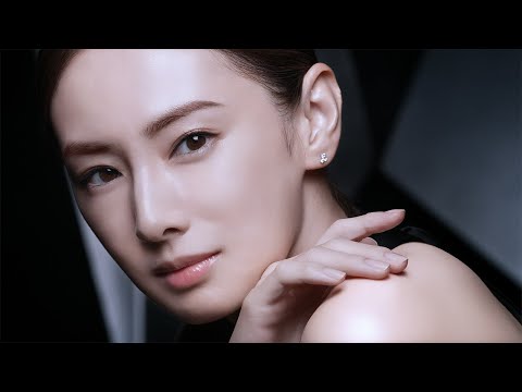 北川景子、圧倒的な透明感／20年続ける“美肌の秘訣”告白 ONE BY KOSE新