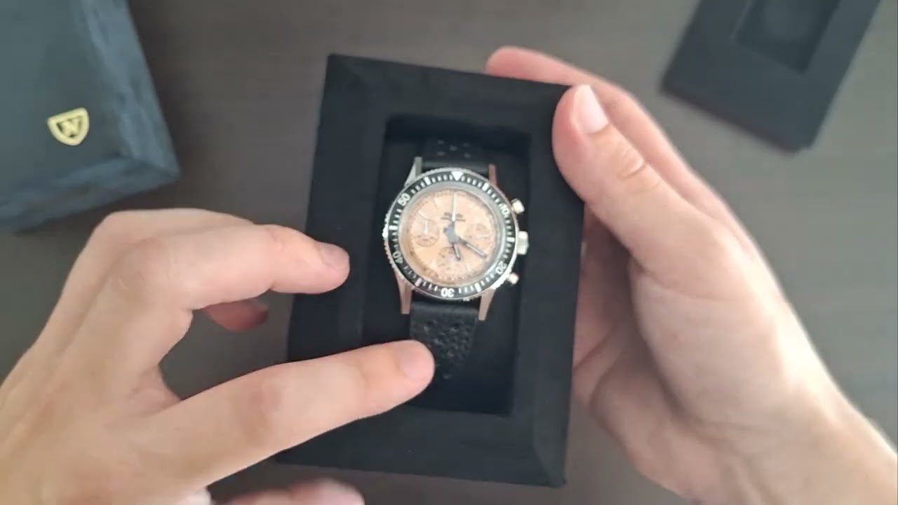 Nivada Grenchen Chronoking Mecaquartz Salmon 87043 (WATCH UNBOXING