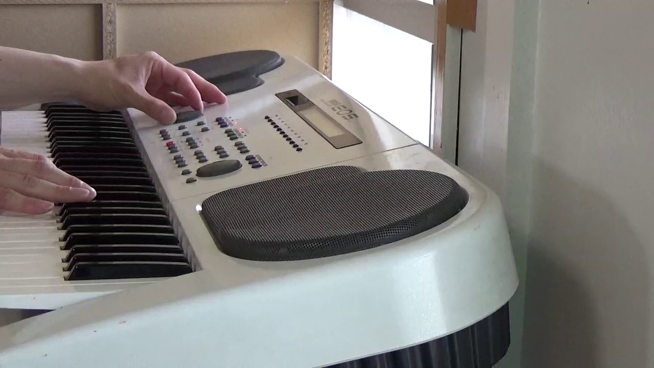 いろいろな音を出してみた！小室哲哉プロデュースYAMAHAシンセサイザー