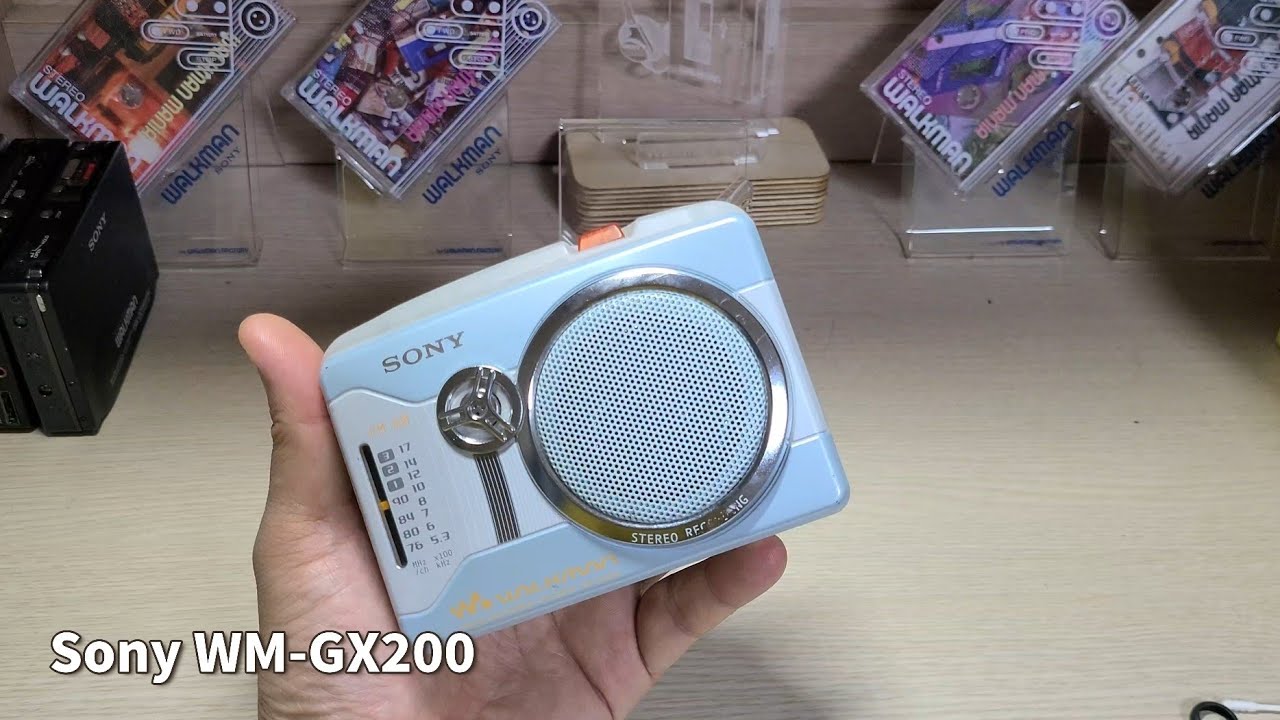 Sony WM-GX200 Cassette Player Walkman - YouTube