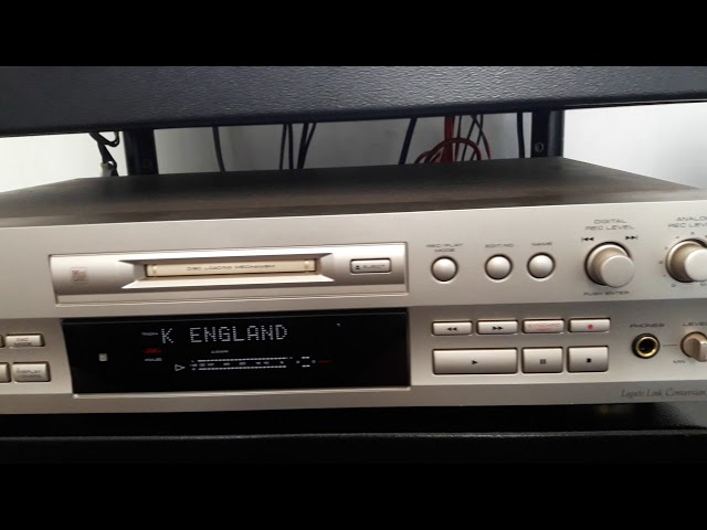 Pioneer MJ-D5 MiniDisc Recorder Japan - YouTube