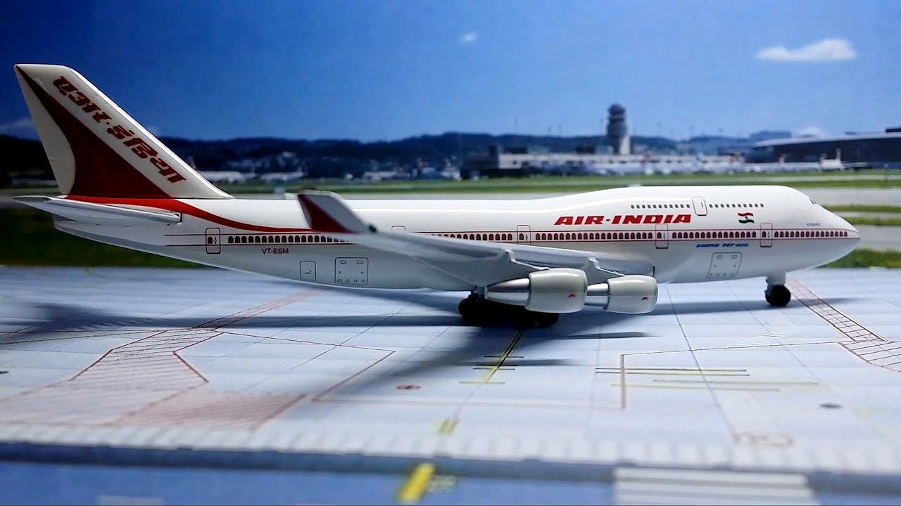 Reviewing the 1/500 Boeing 747-400 (Air India) by Herpa 512091