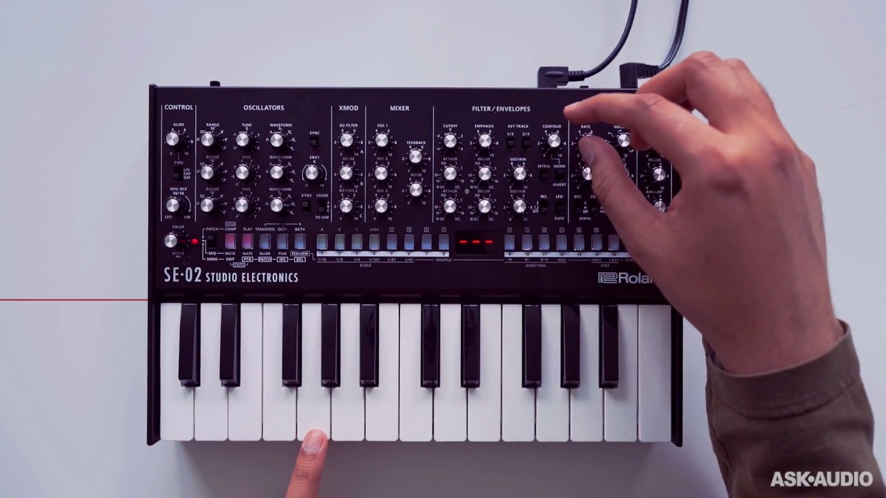 Roland SE 02 Review - YouTube