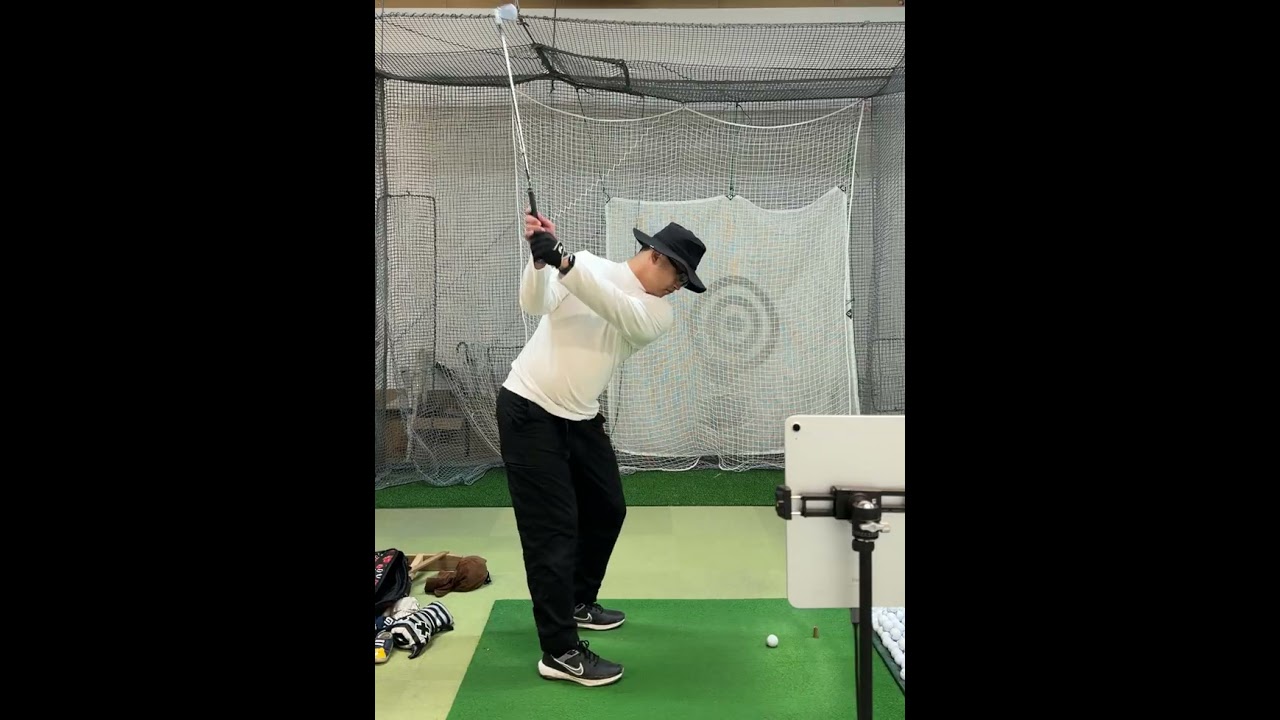 ゴルフ】スイングマジックグラス®を使って6ヶ月練習しました - YouTube