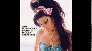 心臓を鷲掴みする声、最後の歌たち - Amy Winehouse 『Lioness Hidden