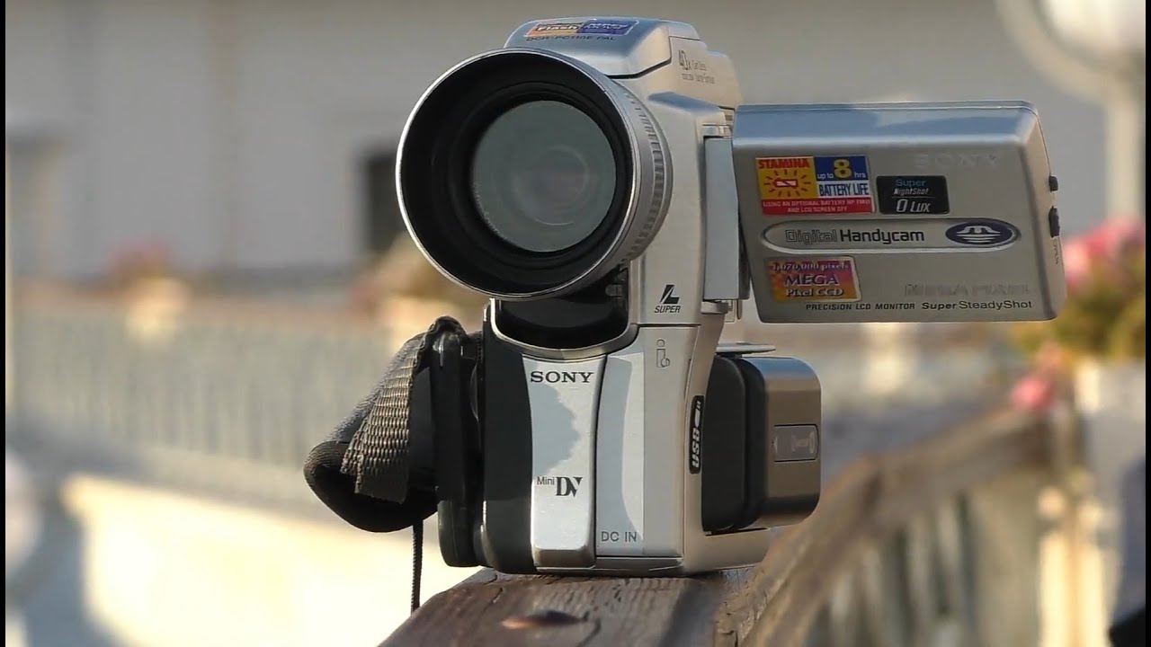 📹📼 Sony Handycam DCR-PC110E (2000) mini dv - YouTube