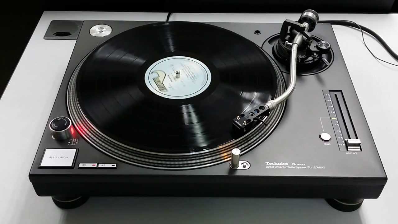 さち Technics SL-1200 ターンテーブル 2台セット Technics SL-1200