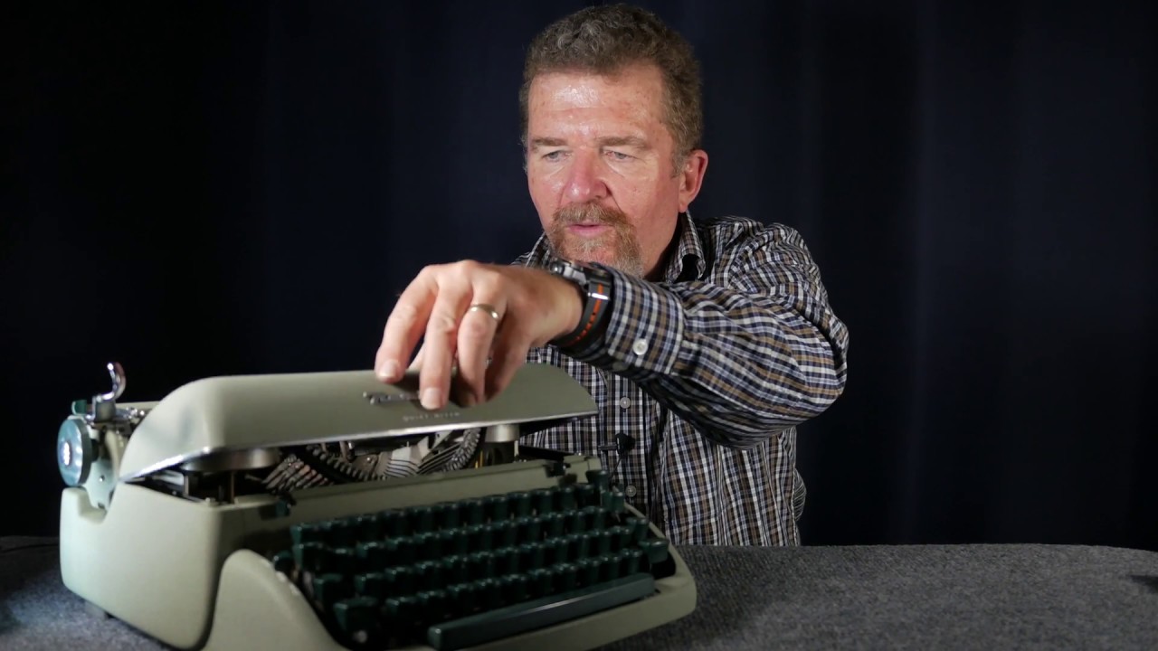 Typewriter Video Series - Episode 103: Remington Quiet-Riter - YouTube