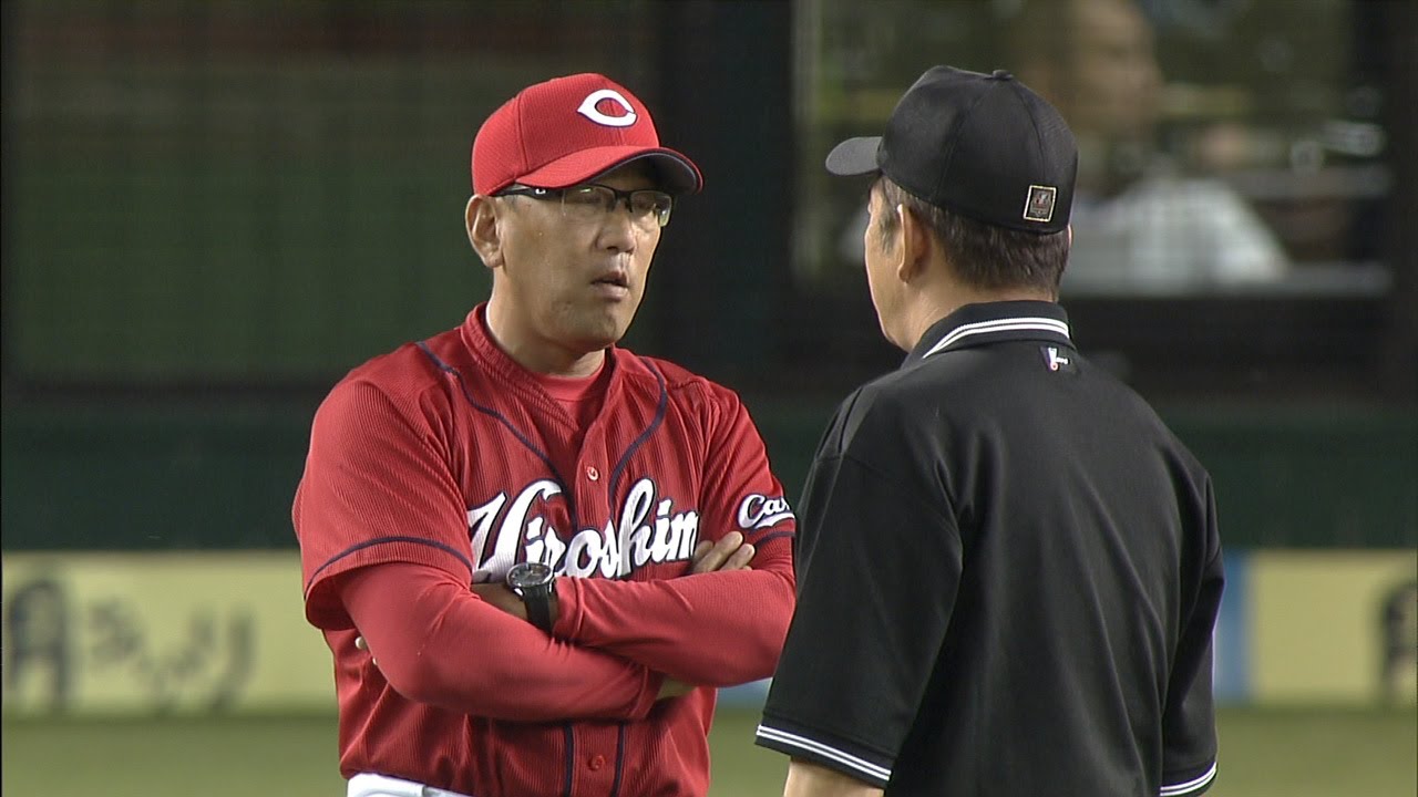 プロ野球パ】間一髪のタイミング巡って野村監督が猛抗議 2014/06/13