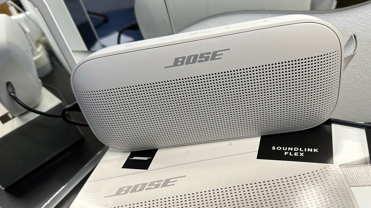 BOSE sound link flex Bluetooth speaker white smoke - YouTube