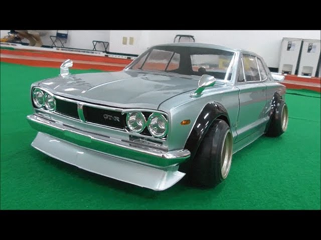 R君の 2WD ドリフト ニュー ボディ ABCホビー ニッサン