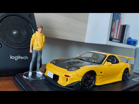 IG2873 Initial D Mazda RX-7 (FD3S) Yellow With Keisuke Takahashi 1