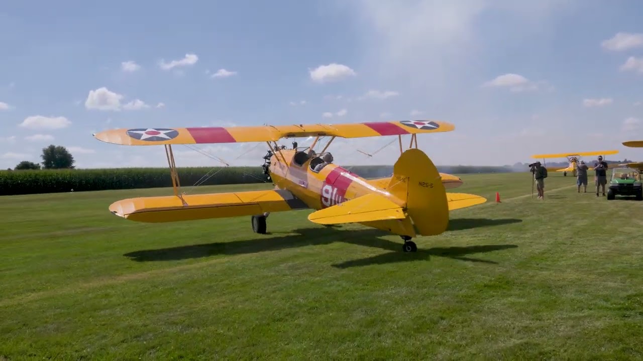What a Stearman Biplane Sounds Like - YouTube