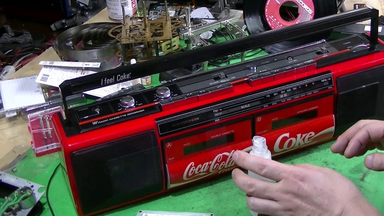 I fixed a Coca-Cola double cassette player. - YouTube