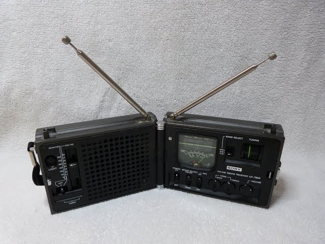 Sony ICF-7800 AM/SW/FM radio (Japan, 1978) - YouTube
