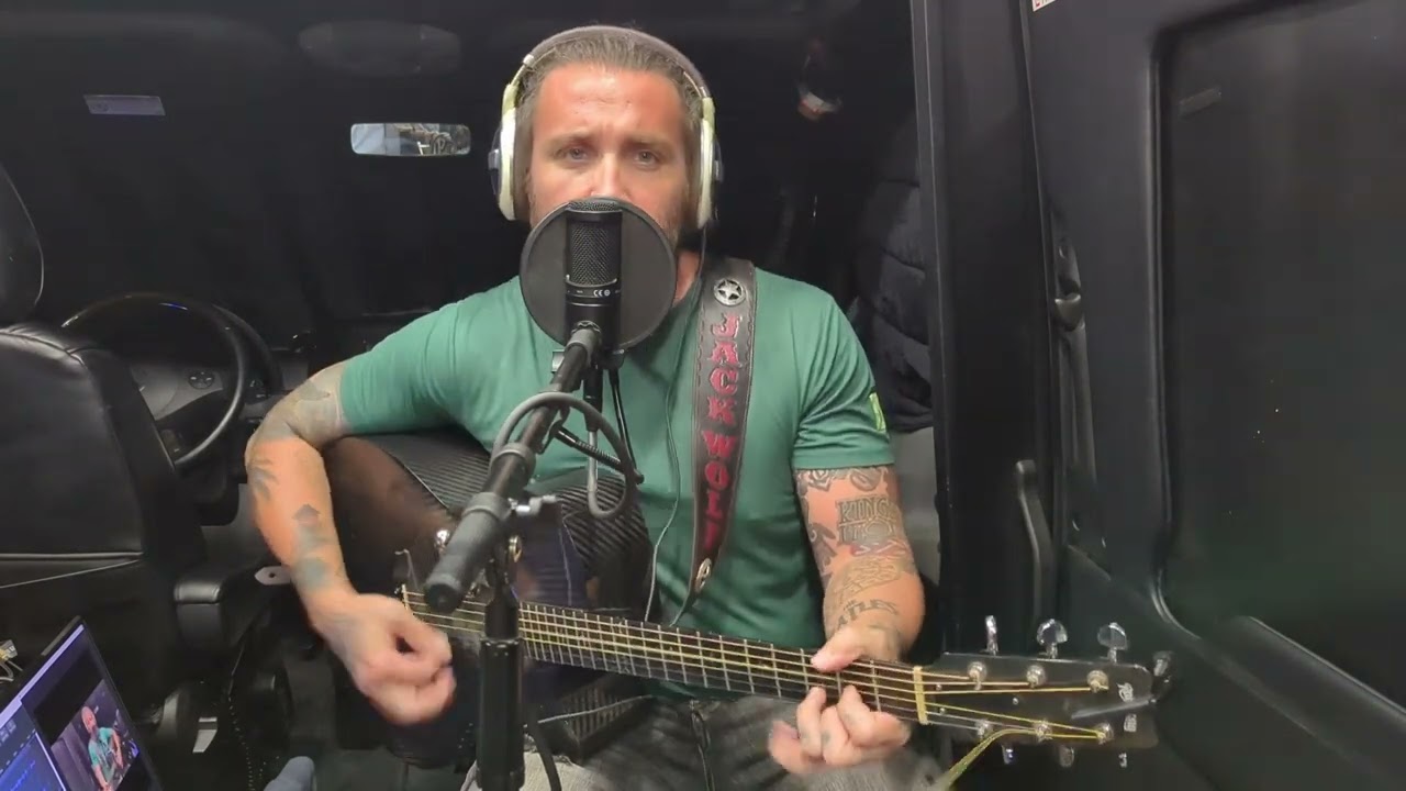 Crazy rap colt 45 & 2 zigzags #afroman #rapcover #acousticrap