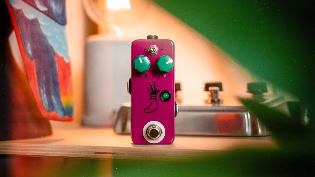 JHS Pedals Mini Foot Fuzz V2: Small & BIG at the same time! - YouTube