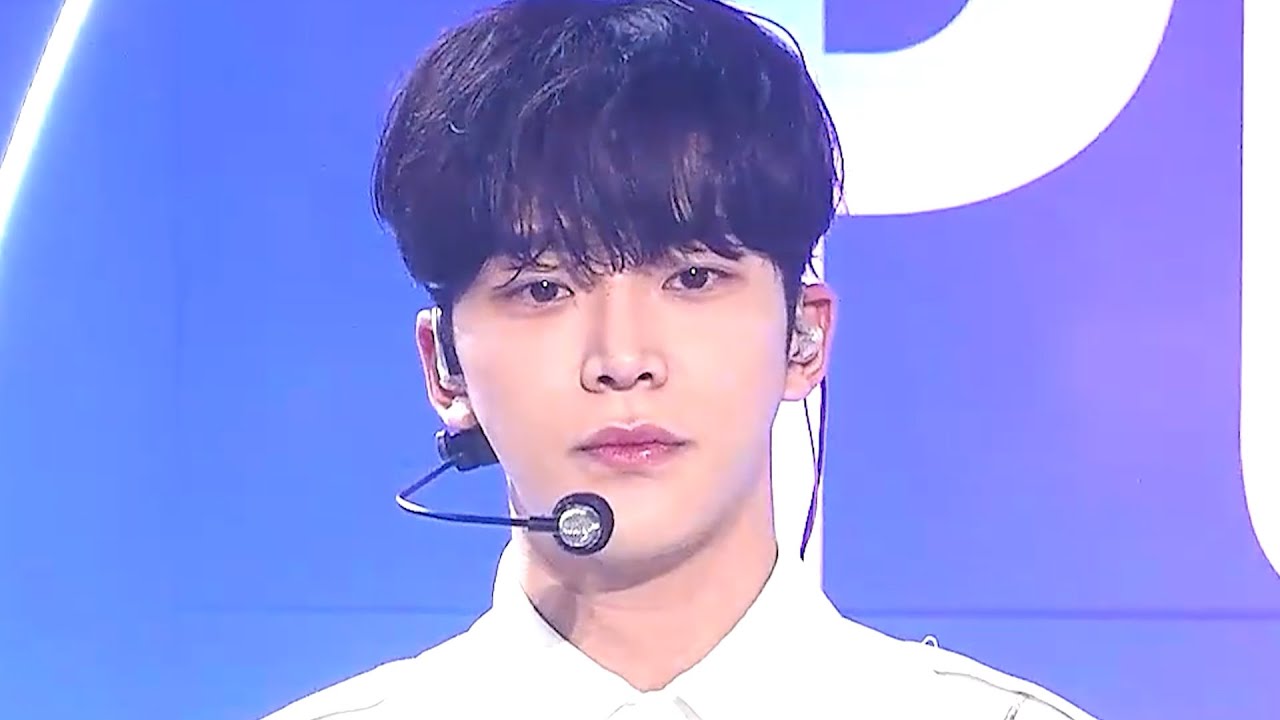 SF9 쇼 음악중심 PUZZLE 로운 세로 직캠 SHOW MUSIC CORE ROWOON