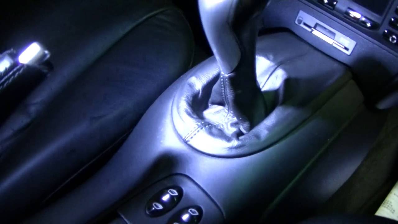 ポルシェ 996 クイックシフト 取り付け紹介 前編 - YouTube