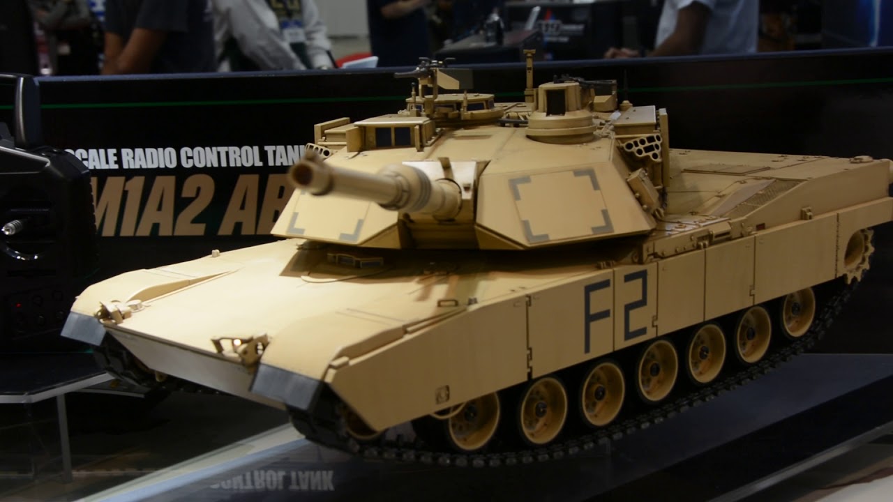 タミヤ、「1/16 RCタンク アメリカ M1A2 エイブラムス戦車」アクション