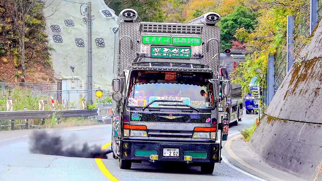 マニ割りサウンド轟かせながら山を駆け上るデコトラ達‼️【搬入①】華