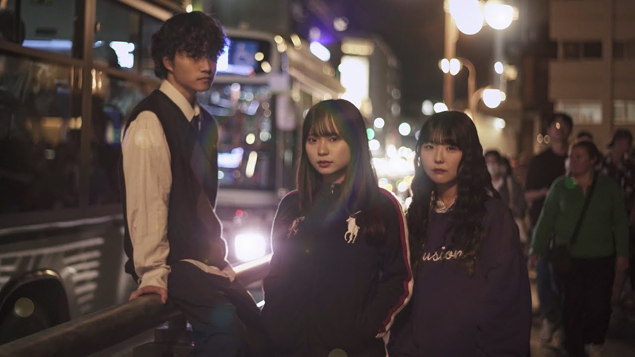 Lala「サーチライト」- Official Music Video - - YouTube