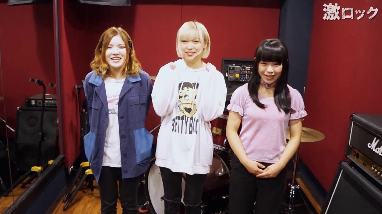 ガールズロックバンド革命、1stミニ・アルバム『HIGH SPEED MAGNUM