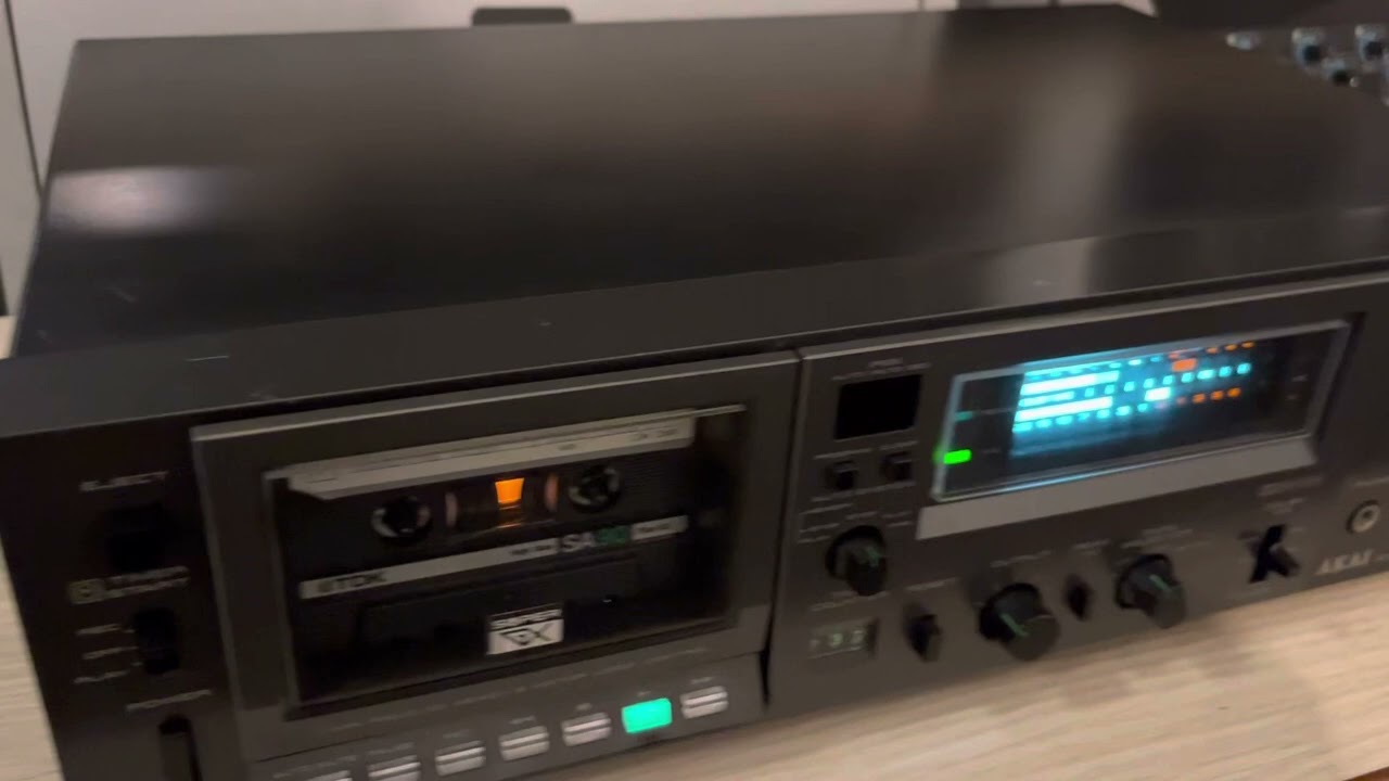 Akai GX-F35 repaired fast rewind and fast forward - new idle wheel