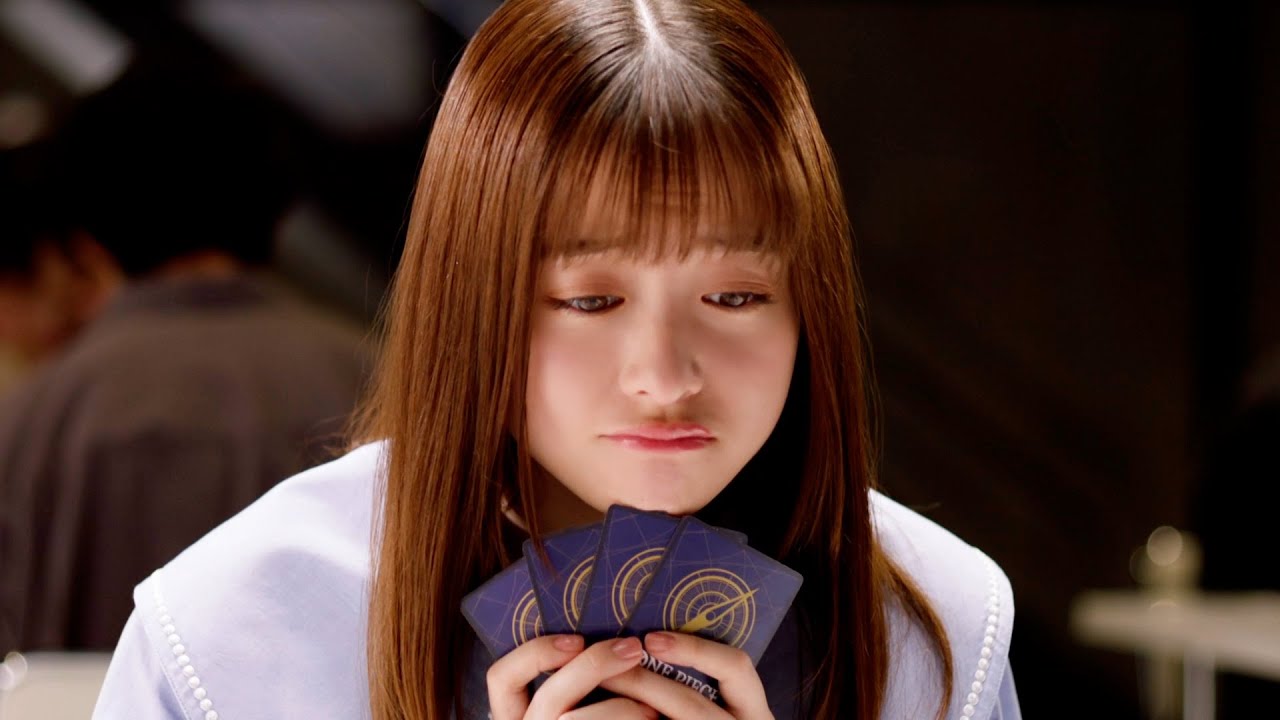 橋本環奈『ONE PIECEカードゲーム』にガチハマり！悩み抜いた末の勝負