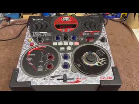 Yamaha DJX-IIB DJ Mixer Sequencer Effects Scratch Deley Echo