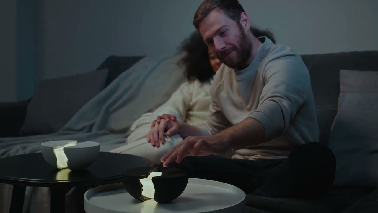 Teno ポータブルスピーカーLEDライト ブラック(ブラック)：テック